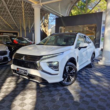 MITSUBISHI ECLIPSE CROSS 1.5 MIVEC TURBO GASOLINA HPE-S S-AWC CVT MITSUBISHI ECLIPSE CROSS 1.5 MIVEC TURBO GASOLINA HPE-S S-AWC CVT